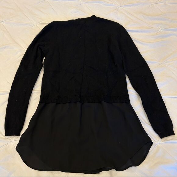 Aqua 100% Cashmere Black Peplum Sweater with Button Detail on Shoulder Medium - Picture 7 of 8